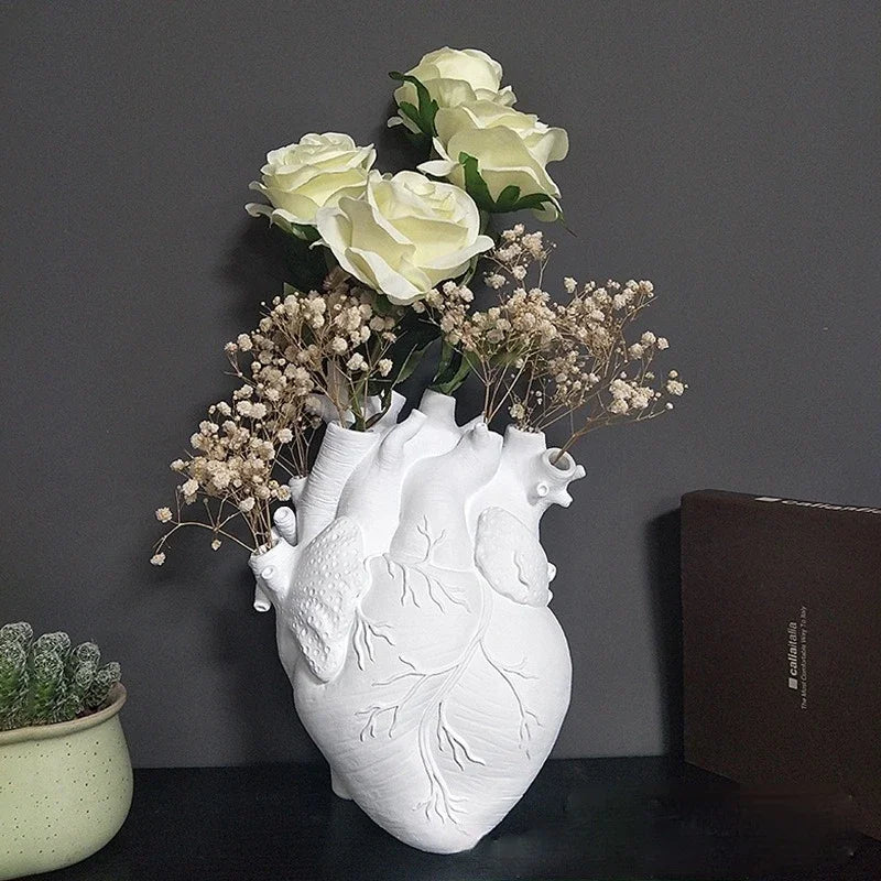 Heart Vase Dry Pot